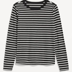 - NWT OLD NAVY EveryWear Long-Sleeve T-Shirt Color: O.n. New Black Stripe